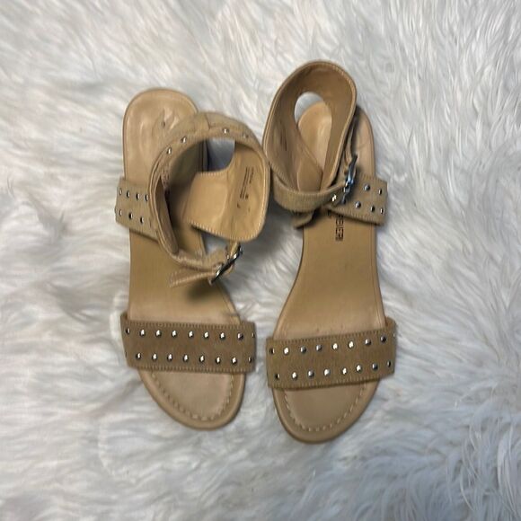 Tan suede studded sandals - Picture 1 of 6